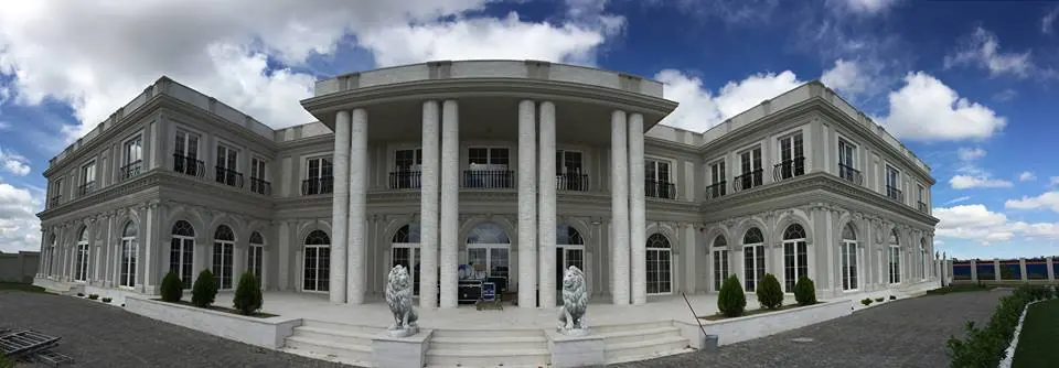 Opera, Salon de evenimente